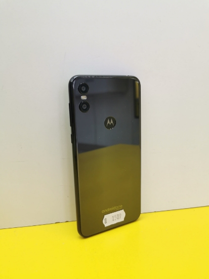 Imagine Motorola One Lite