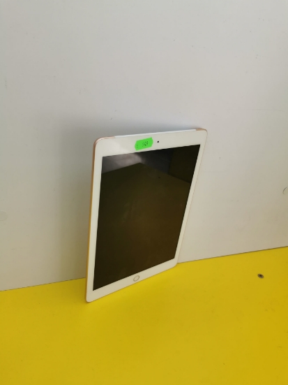 Imagine IPad 9.7'' 2018 LTE