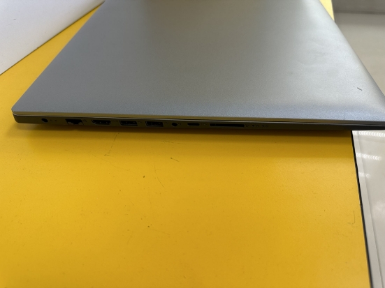Imagine Lenovo Ideapad 320 i5 7200U 8 GB HDD 1TB - copy