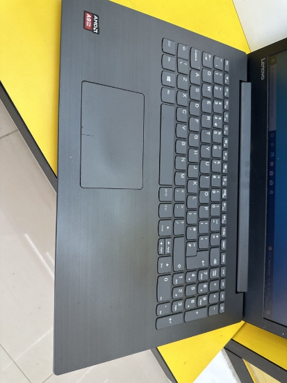 Imagine Lenovo Ideapad 320 AMD A9-9420 4 GB HDD 500 GB