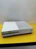 Imagine Consola Xbox One S 500GB + bonus stand