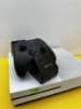 Imagine Consola Xbox One S 500GB + bonus stand