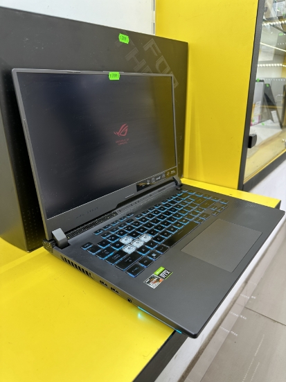 Imagine Asus Rog Strix 513 AMD Ryzen 7 6800H SSD 1 TB 16 GB RTX 3060 6 GB