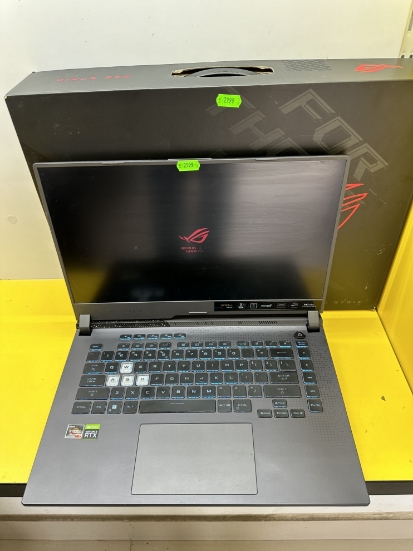 Imagine Asus Rog Strix 513 AMD Ryzen 7 6800H SSD 1 TB 16 GB RTX 3060 6 GB