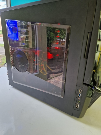 Imagine AMD RYZEN 7 1800X / 32GB RAM / NVIDIA 1070 8GB  /2TB HDD/ SSD 256GB