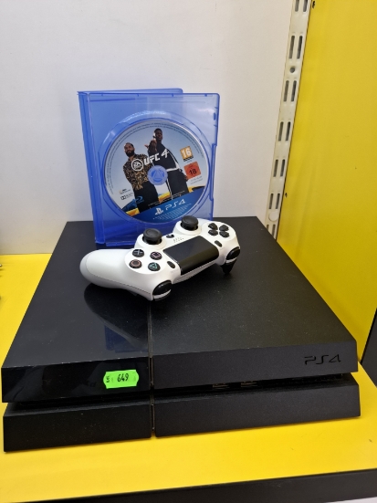 Imagine Consola Play Station 4 Fat 500GB