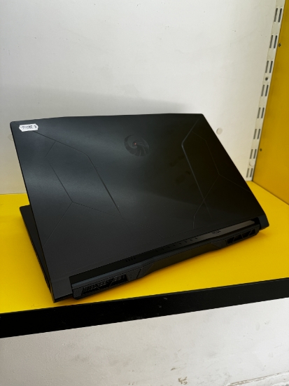 Imagine MSI Bravo 15 AMD Ryzen 5 7535HS 16GB RAM SSD 512GB RTX 4050 6GB