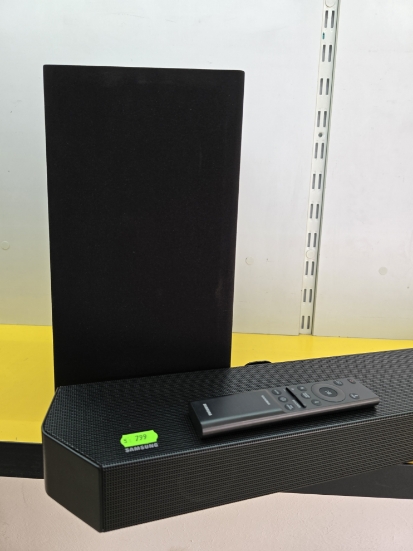 Imagine Soundbar SAMSUNG HW-Q600B 360W