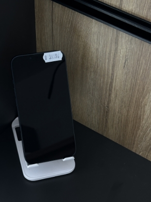 Imagine IPhone 13 128GB Baterie: 100 %