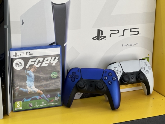 Imagine PlayStation 5 Slim Disk Edition 2 Controllere
