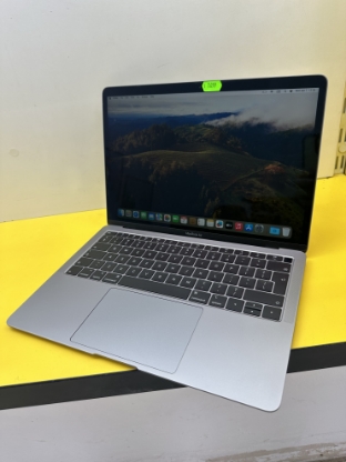 Imagine MacBook Air Retina i5 8GB RAM, SSD 128 GB