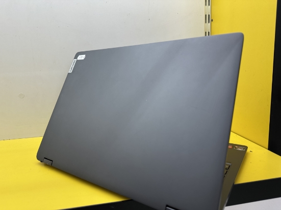 Imagine Lenovo Flex 5 2 IN 1 R5 5500U/ 8GB RAM/ 512GB SSD/ RADEON GRAPHICS