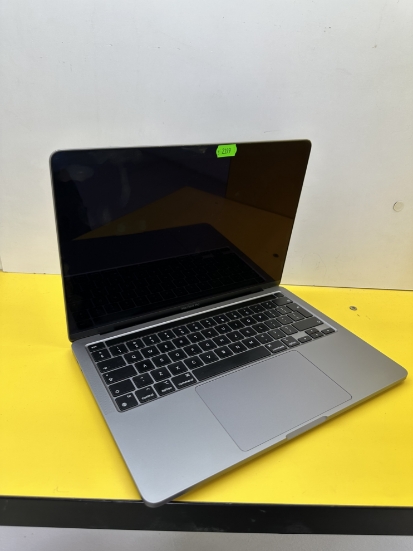 Imagine MacBook PRO 13 A2338  13.3 M1 Procesor 8GB RAM SSD 256GB TOUCHBAR BAT.90% 154cc.