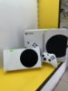 Imagine Consola XBOX Series S 512GB SSD 1 controller 