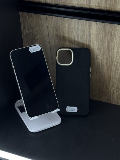 Imagine IPhone 13 128GB Baterie: 100 %