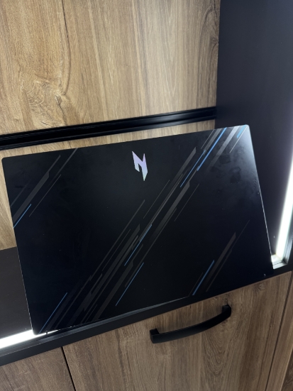 Imagine ACER NITRO V15 /I7 13620H /165HZ /16GB RAM /SSD 512GB /GEFORCE RTX 4050 6GB	