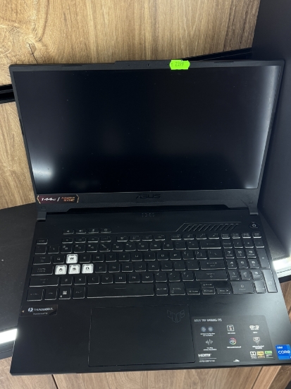 Imagine Asus FX507Z i5-12500H / 16GB RAM /NVME SSD 1TB / RTX 3050 4GB
