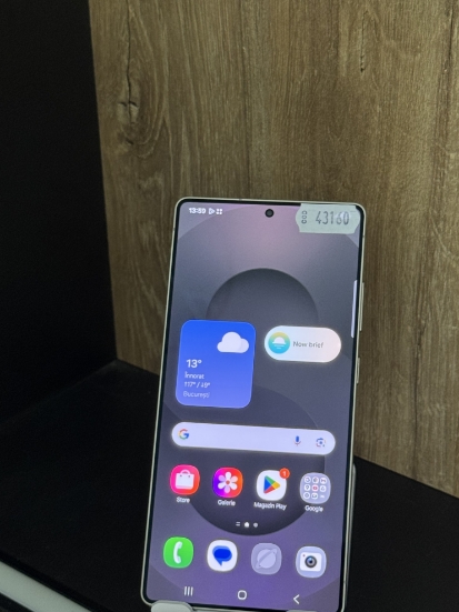 Imagine Samsung Galaxy S25 Ultra 5G 256GB  bat:100%