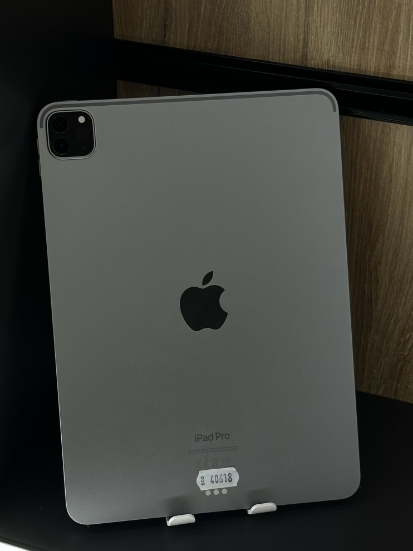 Imagine Apple IPAD 11 PRO 4th Gen 2022 128GB