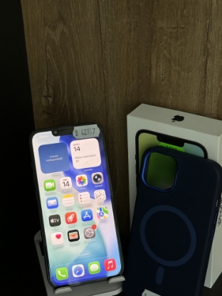 Imagine IPhone 14 (128) BATERIE 85%