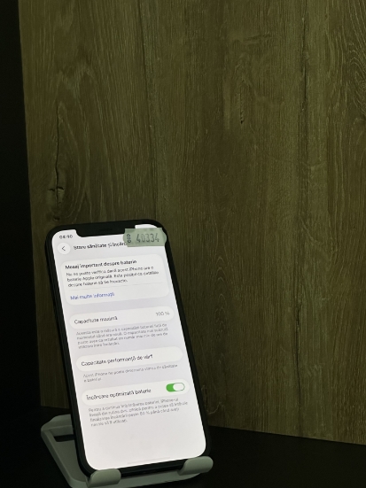 Imagine IPhone 12 (64GB) baterie inlocuita procent 100% si ecran inlocuit original Garantie 12 Luni