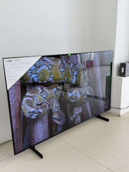 Imagine Samsung TV LED Smart 139cm Curved EU55RU7372U