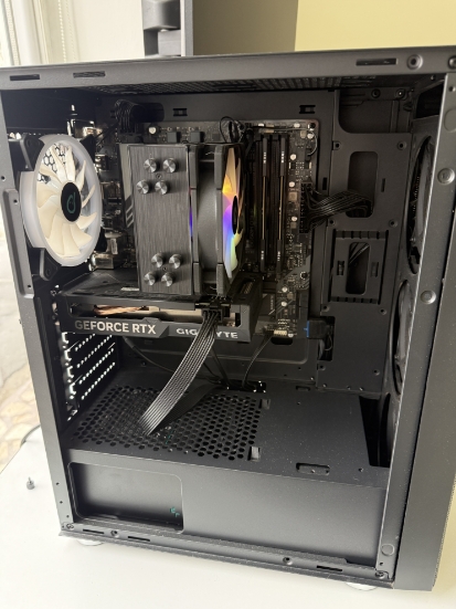 Imagine PC Gaming AMD Ryzen 5 8400F 32 GB SSD 1 TB nVidia RTX 4060 8 GB