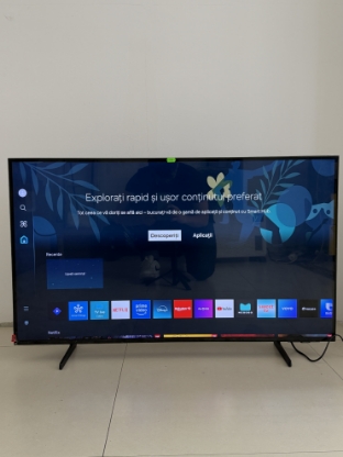 Imagine Samsung LED 43DU7172 4K UHD Smart TV 108 cm