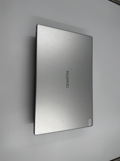 Imagine Huawei MateBook D15 i5 1135G7 8 GB 512 GB 