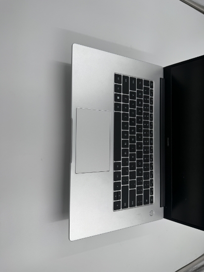 Imagine Huawei MateBook D15 i5 1135G7 8 GB 512 GB 