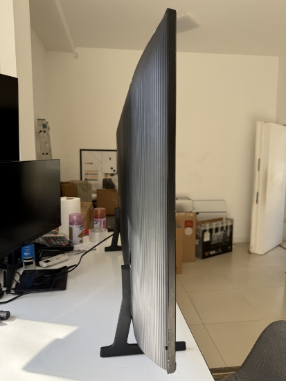 Imagine Samsung LED 43DU7172 4K UHD Smart TV 108 cm