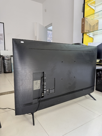 Imagine Samsung TV LED Smart 139cm CU7100