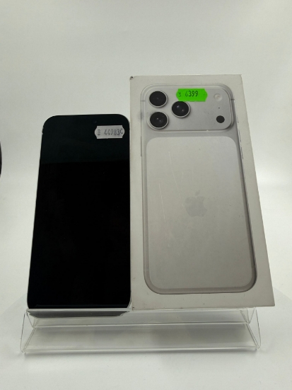 Imagine IPhone 17 PRO MAX  256GB Baterie 100% 8Cicluri incarcare