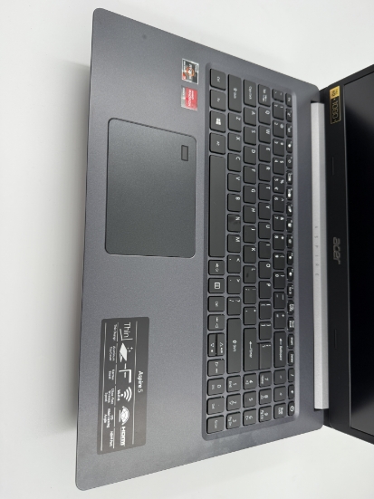 Imagine Acer Aspire 5 A515 ryzen 3 5300U/8 GB/ SSD 512 GB