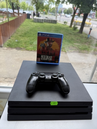 Imagine Consola PlayStation 4 PRO 1TB +1 Controller