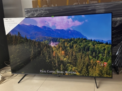 Imagine TCL QLED 55T8C 139CM SMART TV