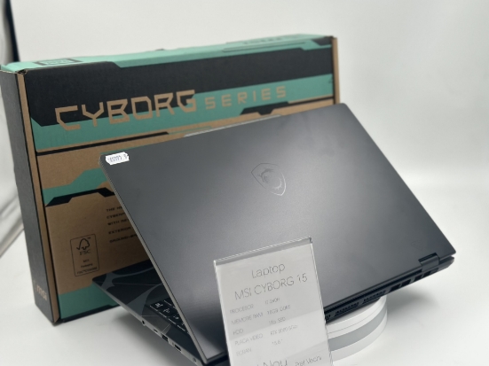 Imagine MSI CYBORD 15 I7-240H 16GB RAM SSD 1TB RTX 5060 8GB