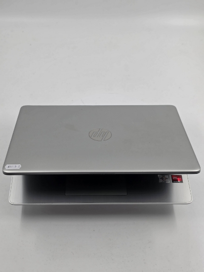 Imagine HP 14 AMD SILVER 3050U 8GB RAM SSD 128GB